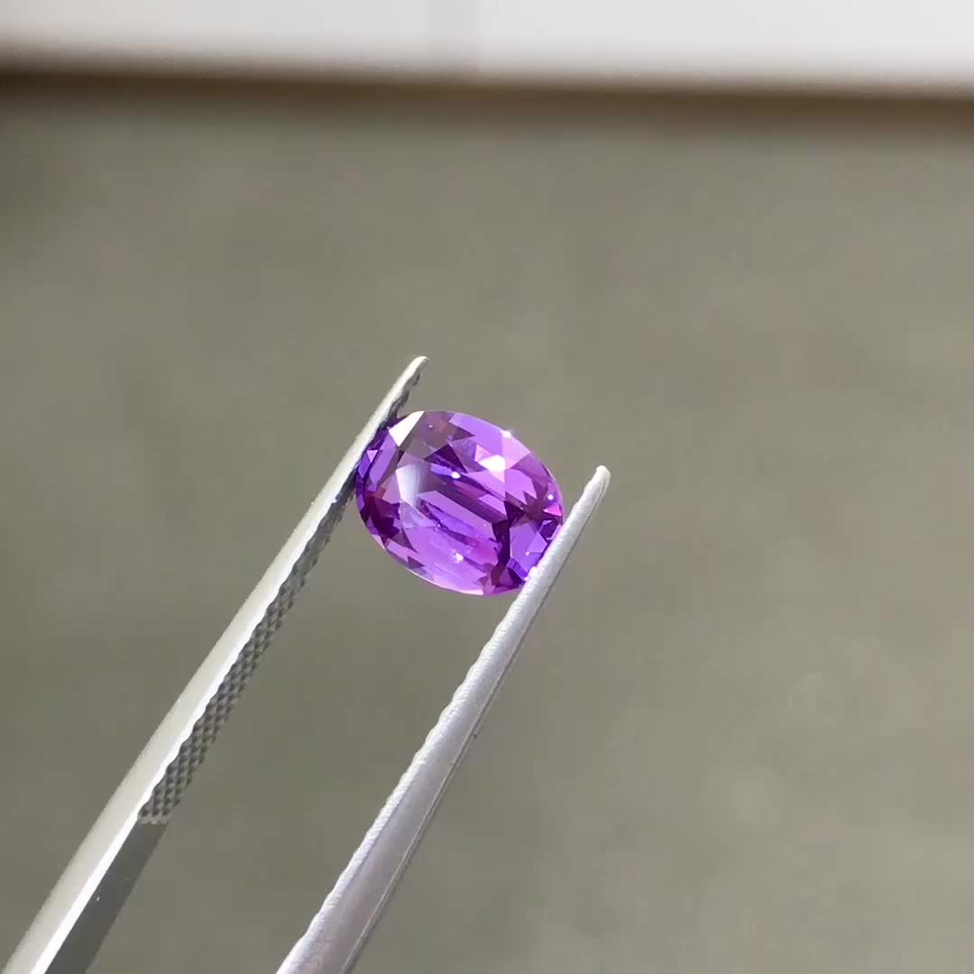 椭圆无烧蓝宝石