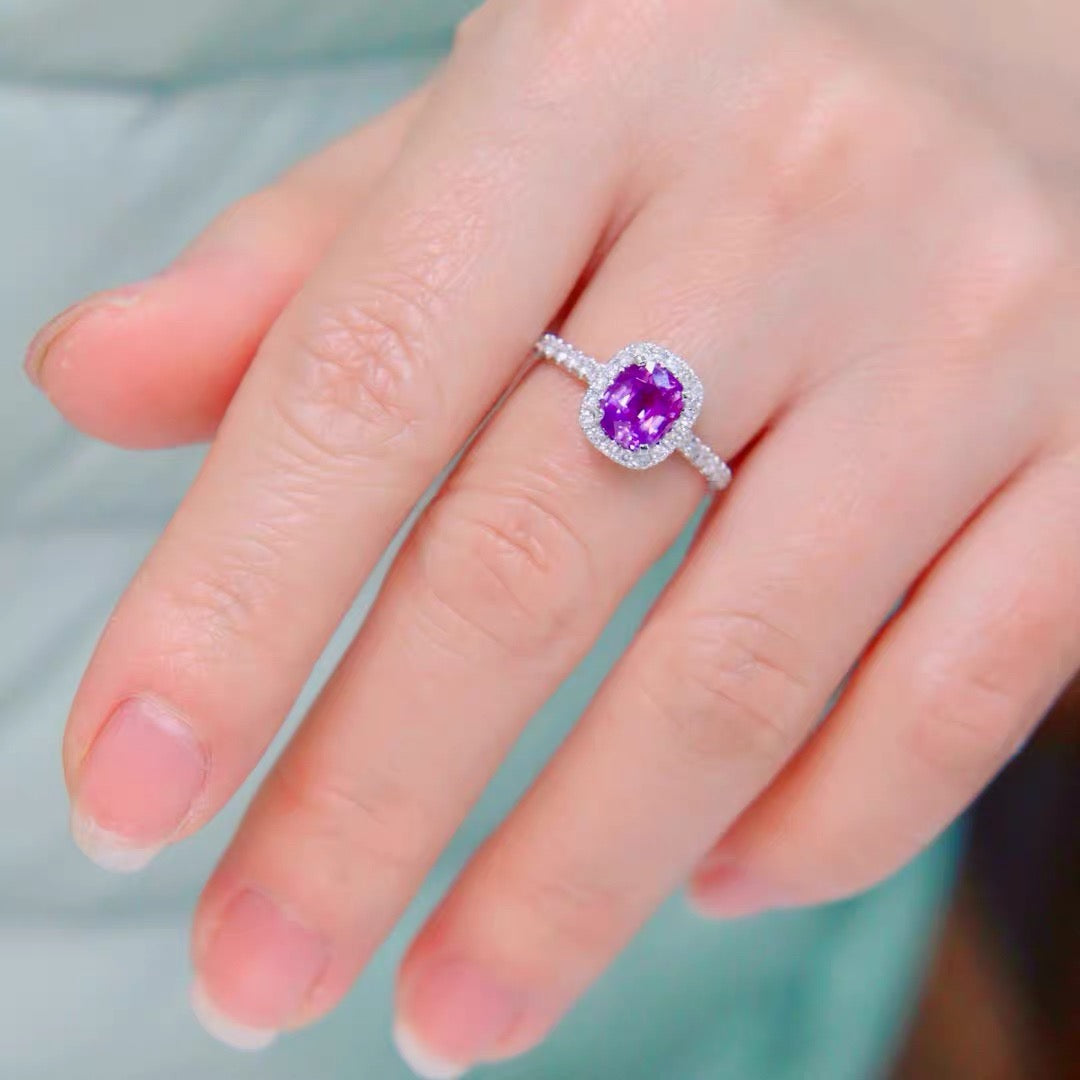 18K紫蓝宝石戒指